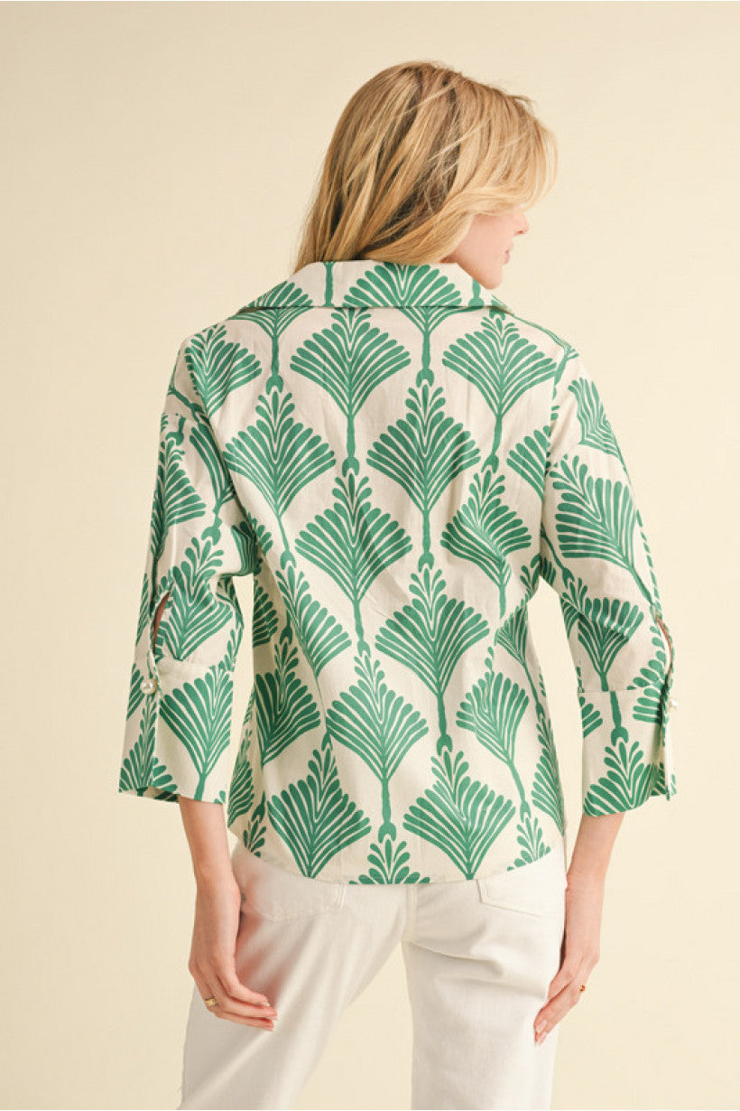Bright Patterned Top w/ Pearl Button Accent Green