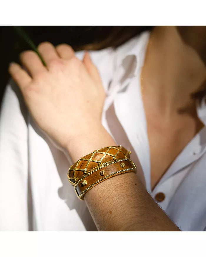 Berry Small Hinged Bangle - Teak