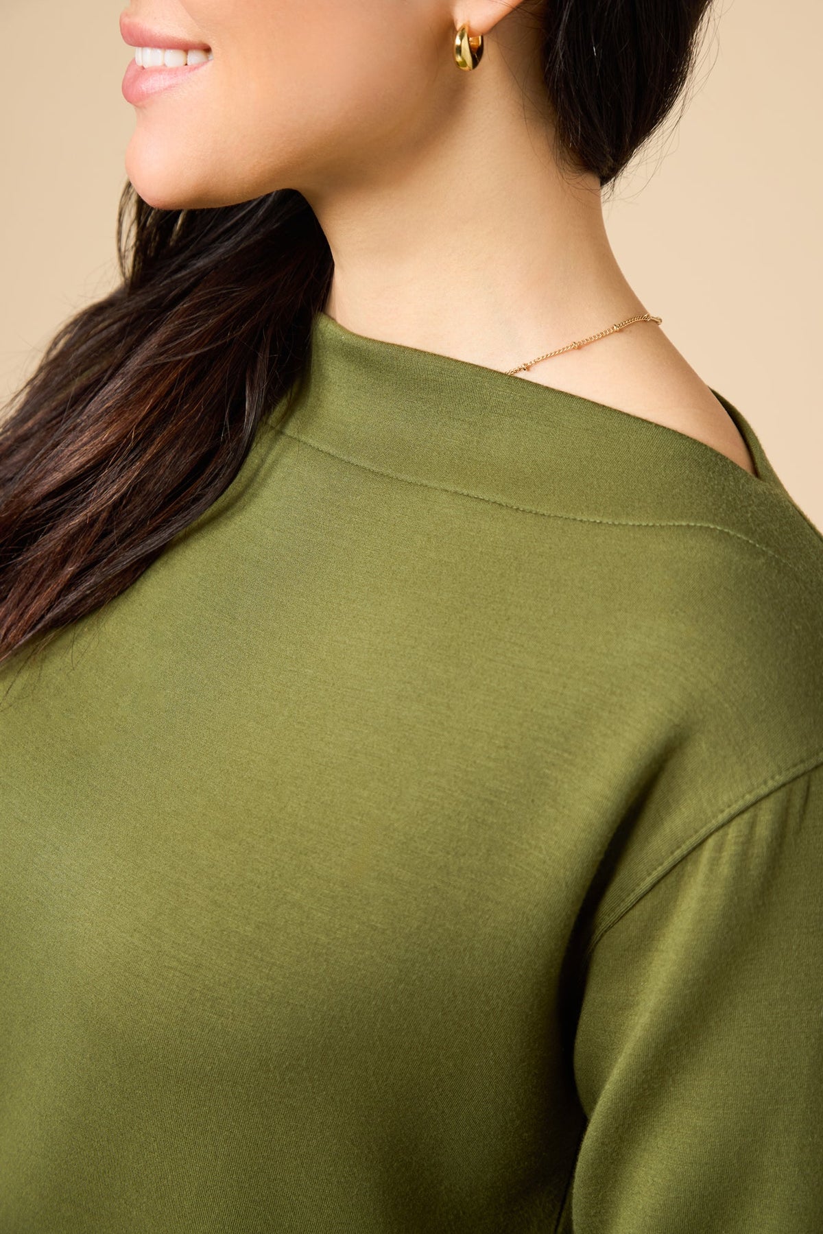 DreamTech Boat Neck with Pintuck Pant Set- Olive