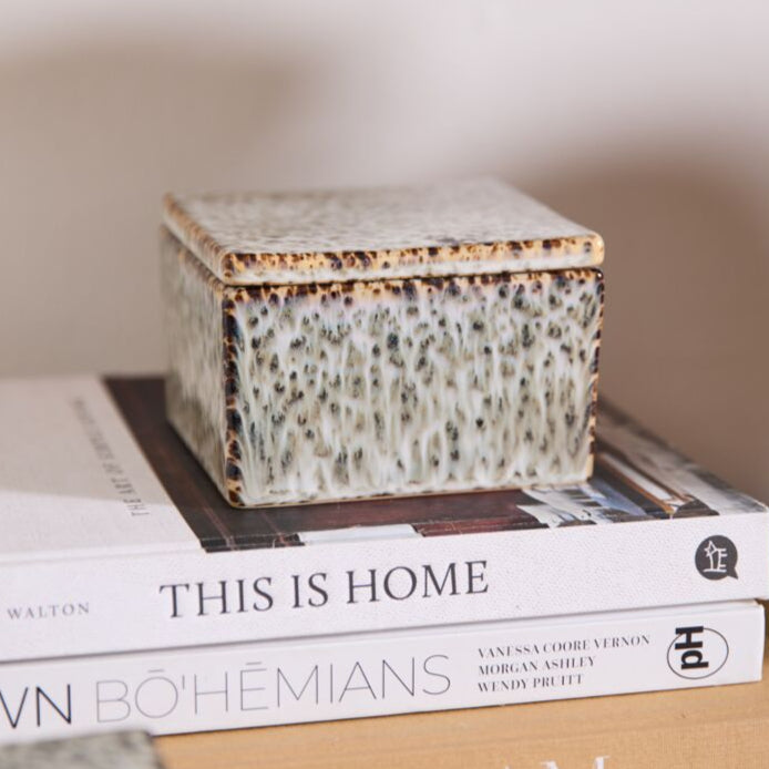 Whisper Lidded Box