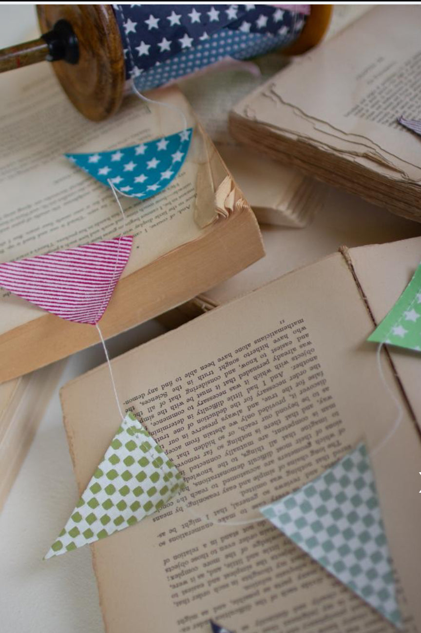 Color Paper Flag Garland