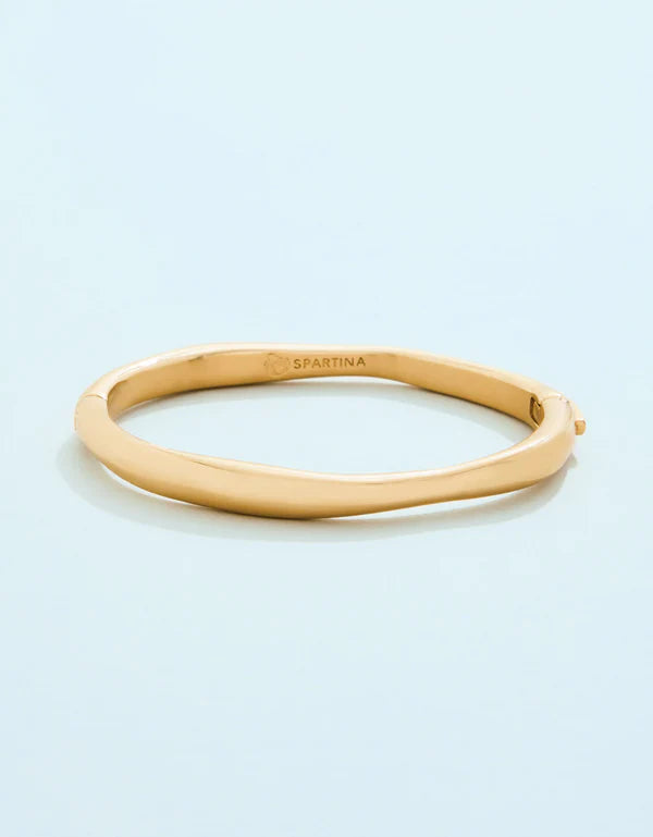 Broad Creek Hinged Bangle