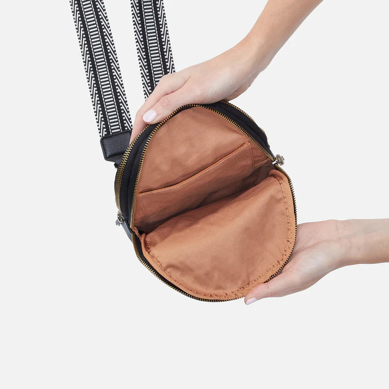 Cass Sling-Black