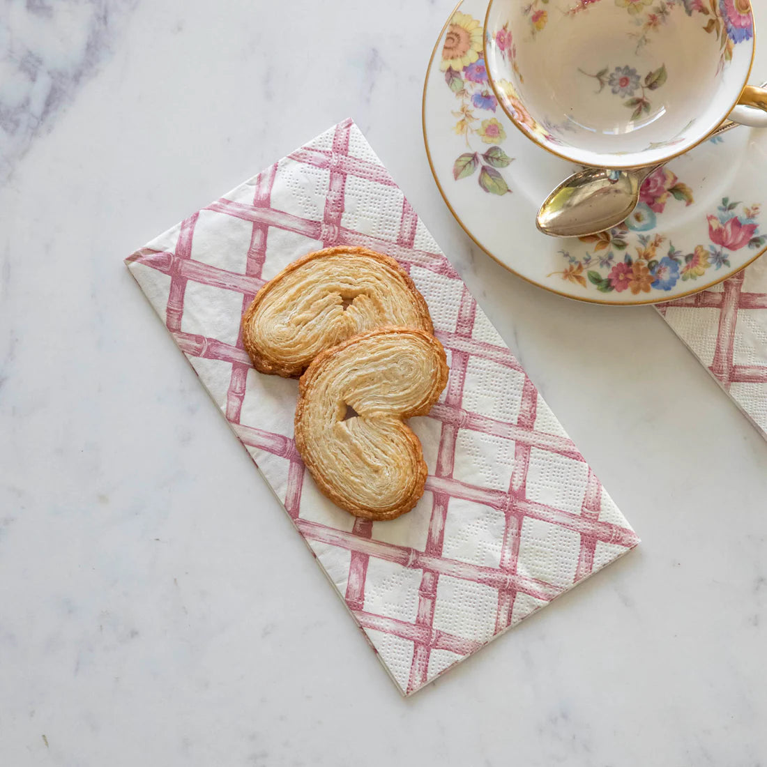 Pink lattice Guest Napkins