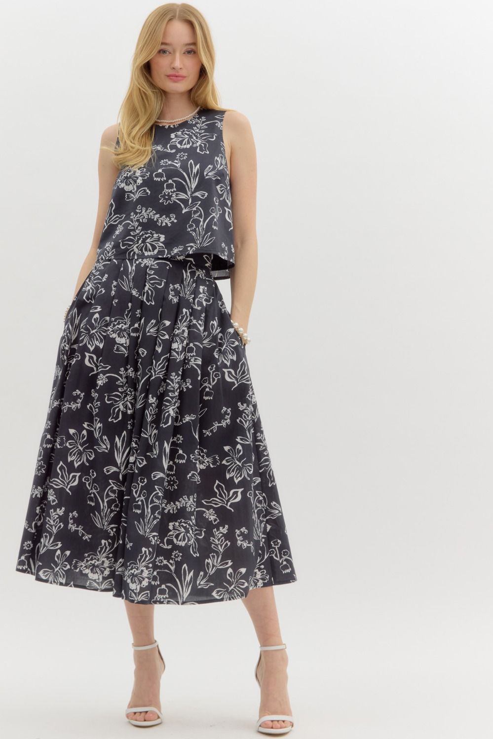 Floral Print Pleasted Midi Skirt Black