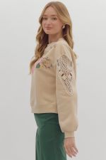 Floral Embroidery Knit Top