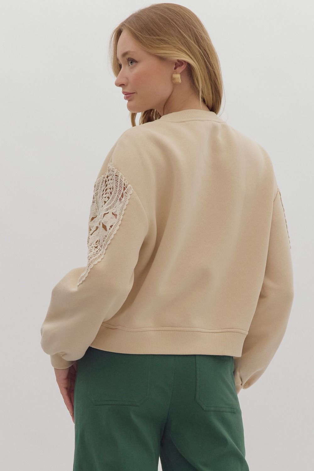 Floral Embroidery Knit Top