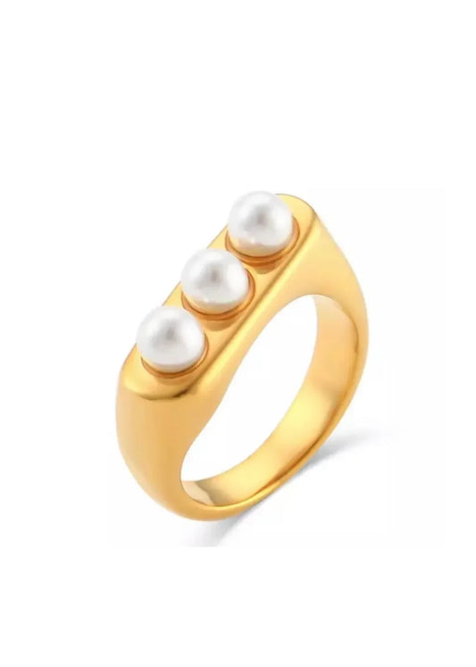 Triple Pearl Ring