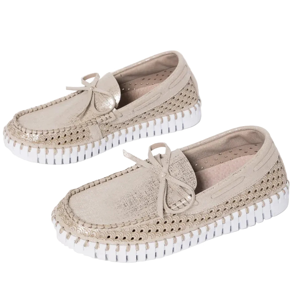 Tulip Metallic Boat Shoe