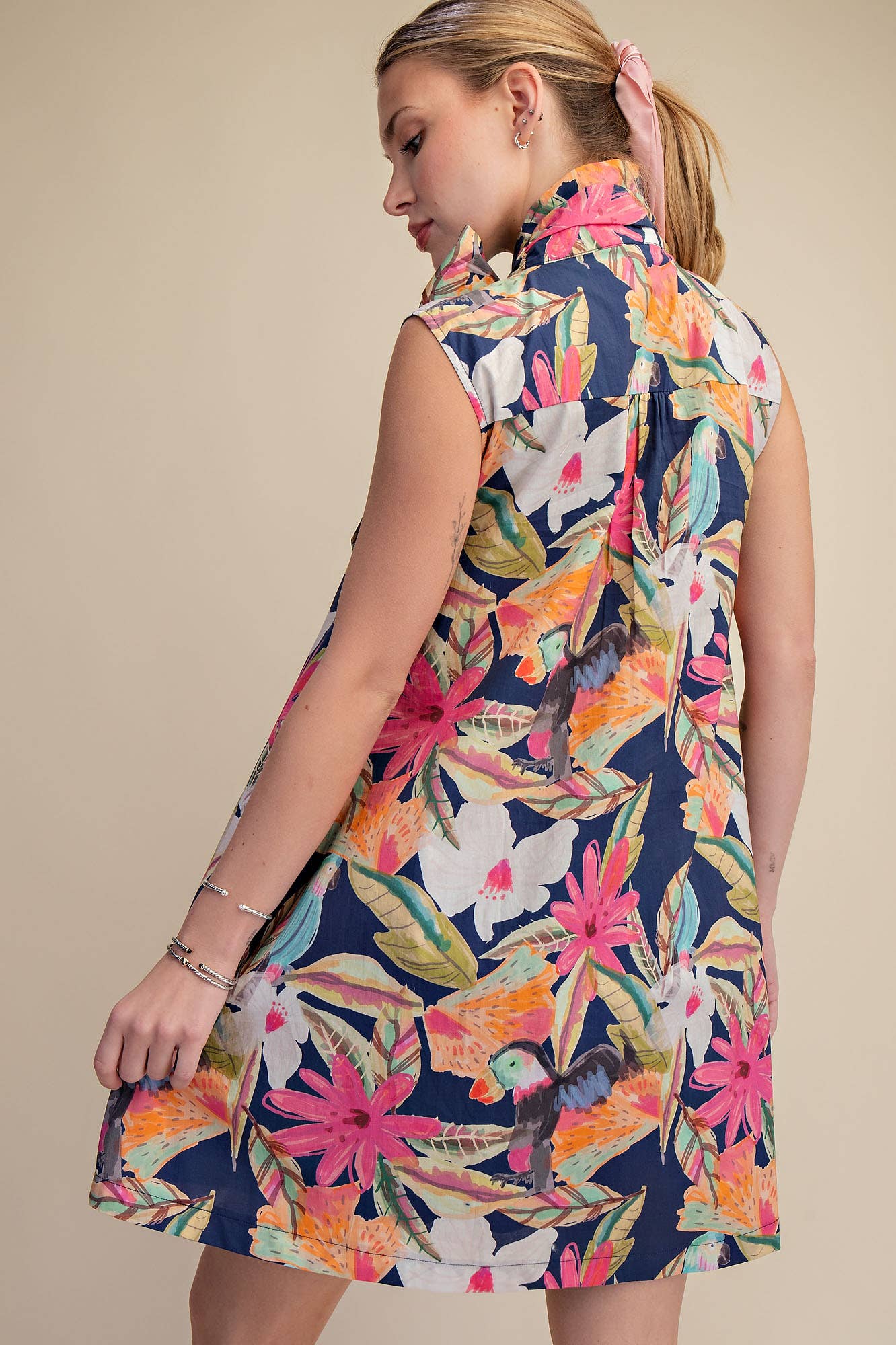 Tie Neck Sleeveless Floral Mini Dress: Navy