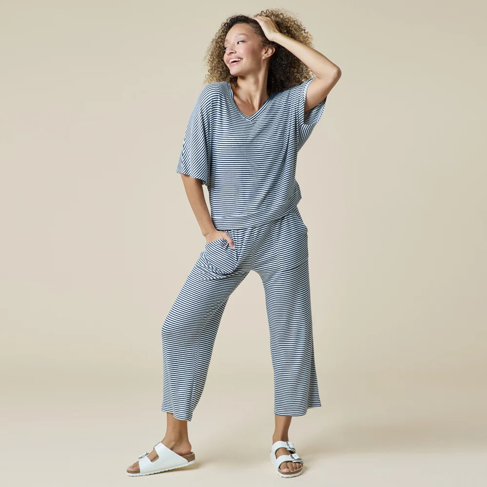 Dream Relaxed V-neck with Capri Lounge Set Midnight Stripe