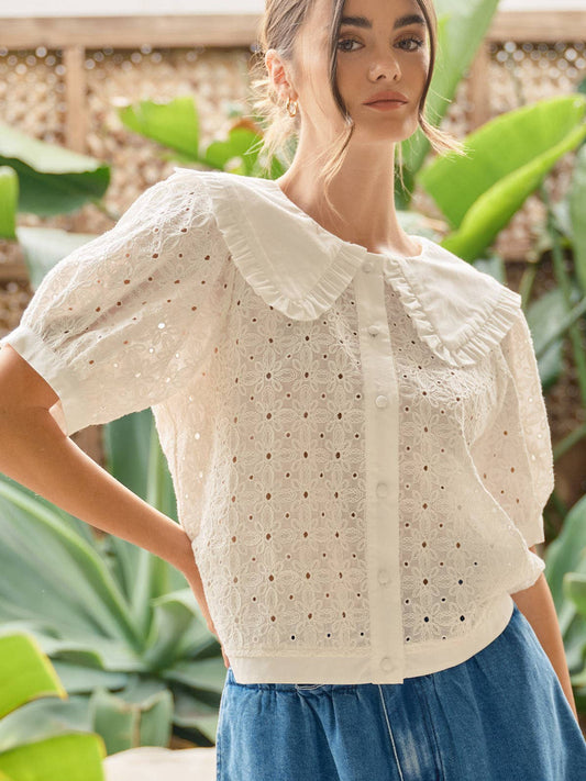Ruflle Collar Short Sleeve Eyelet Blouse