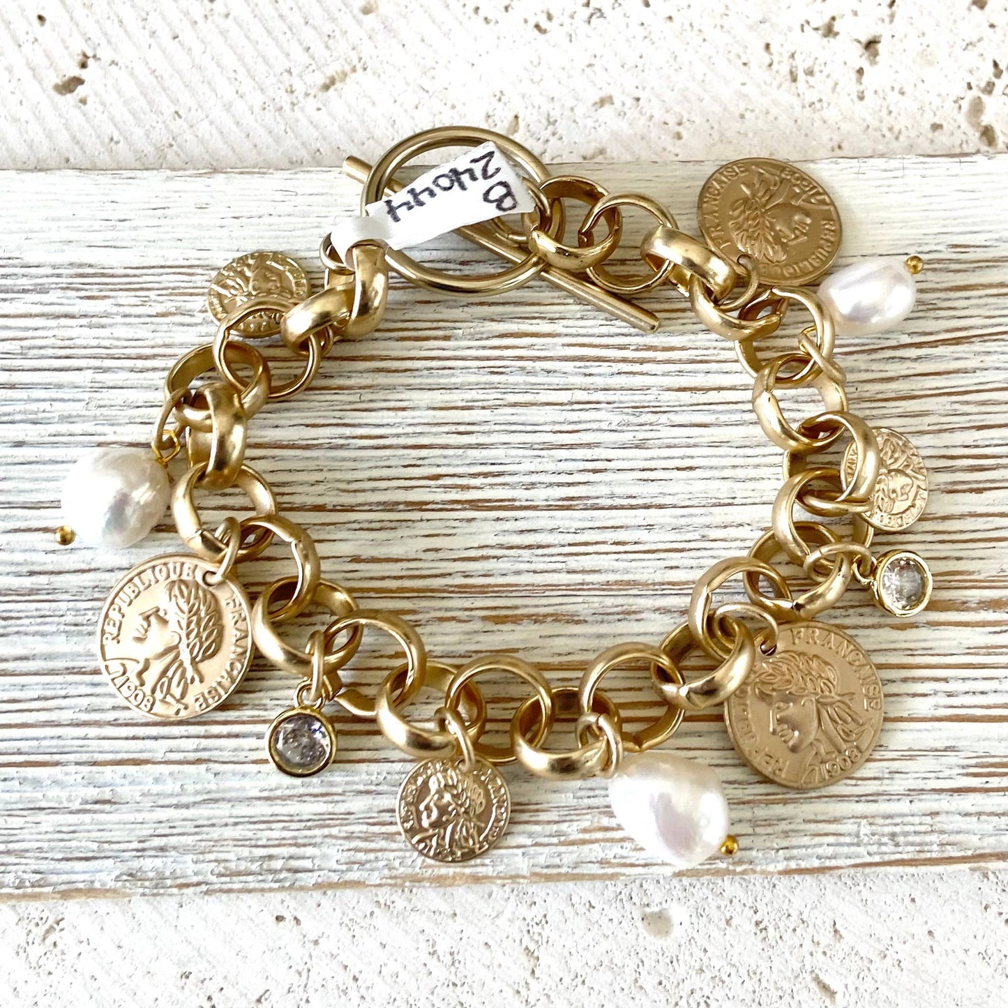 Charm coin bracelet French coin jewelry pearl fall jewelry: Gold