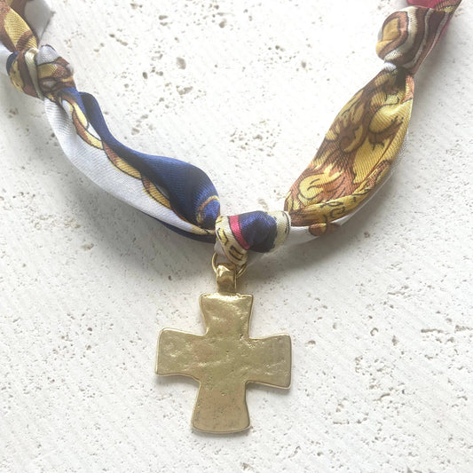 Scarf necklaces hammered trendy jewelry : Gold Cross
