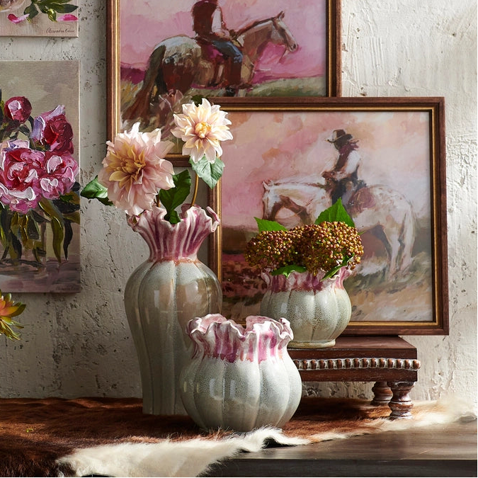 Pink Ruffle Speckled Planter