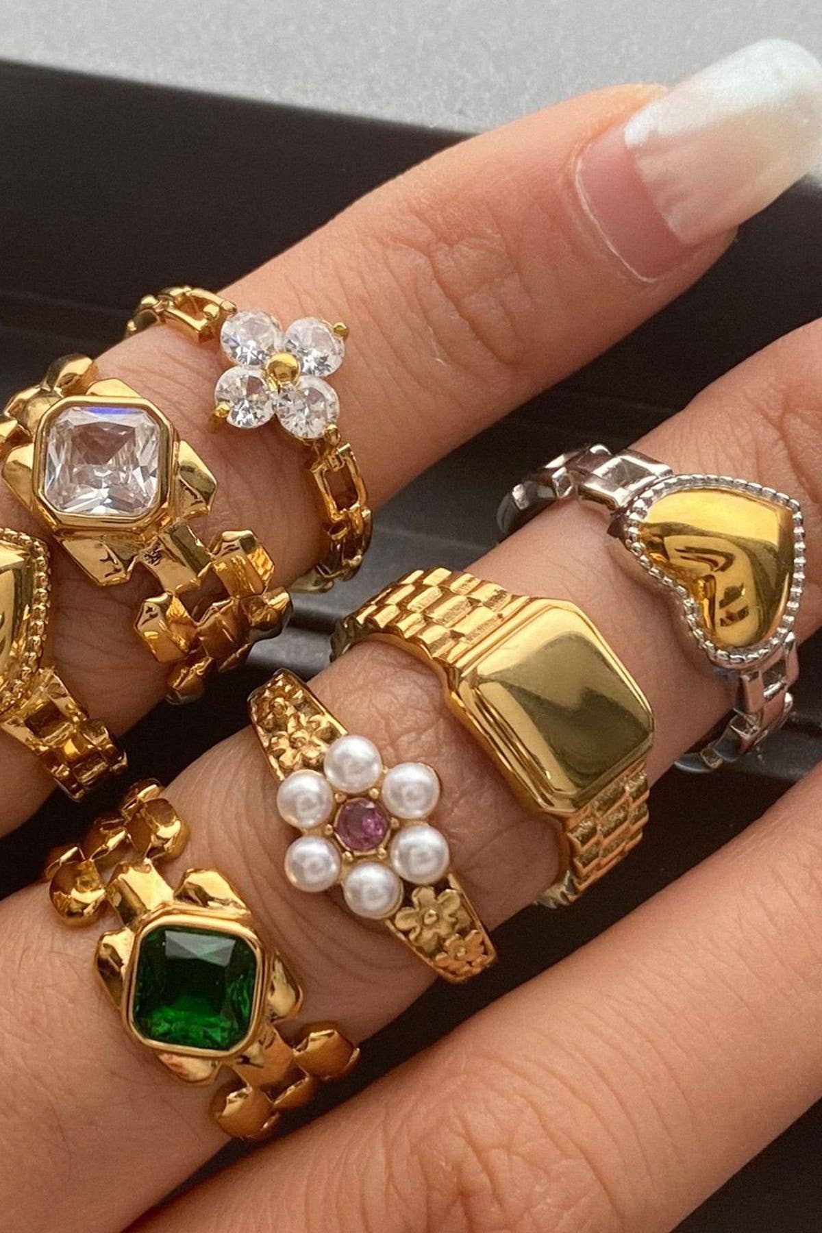 18K Sstainless Steel Tarnish Free- Gold Square