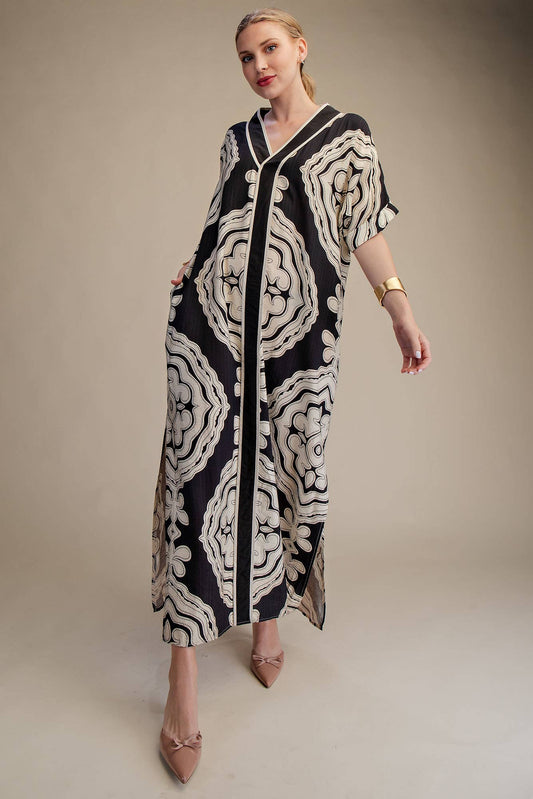 V-Neck Short Sleeve Maxi Print Dress: Black