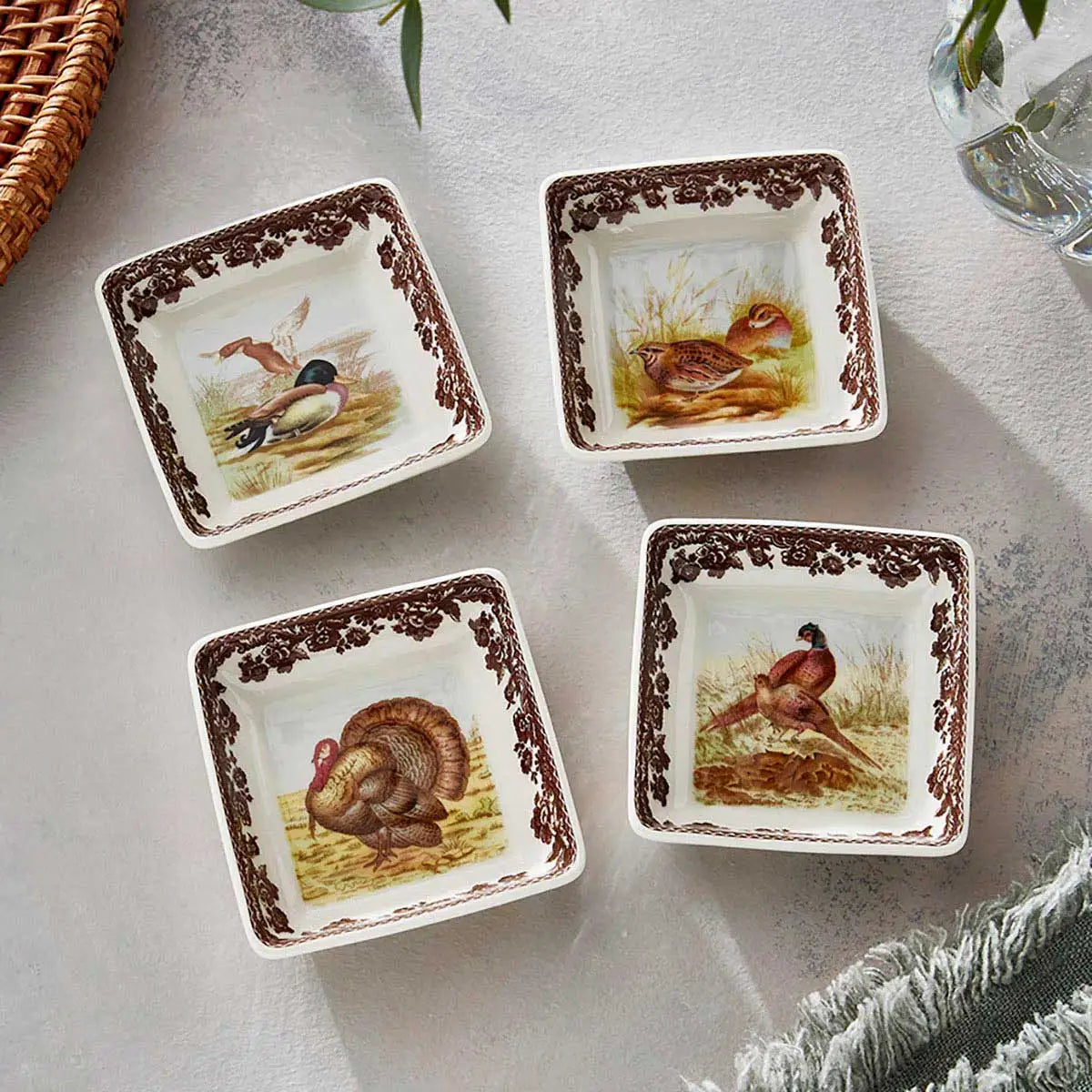 Woodland Set of 4 Square Dishes