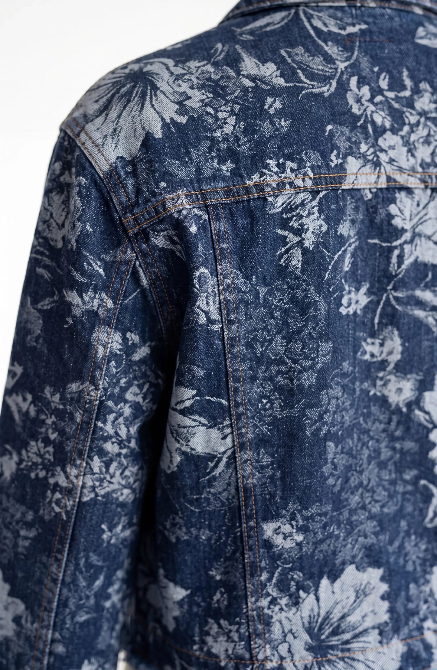 Jacquard Jacket- Lapis Grove