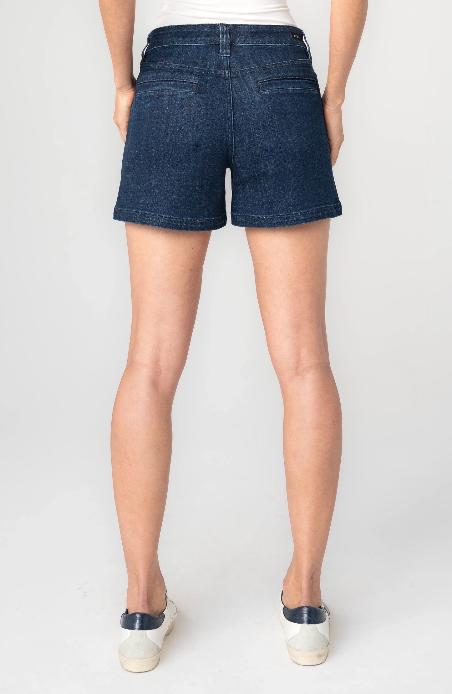 Vintage Short With Flap Front Pockets