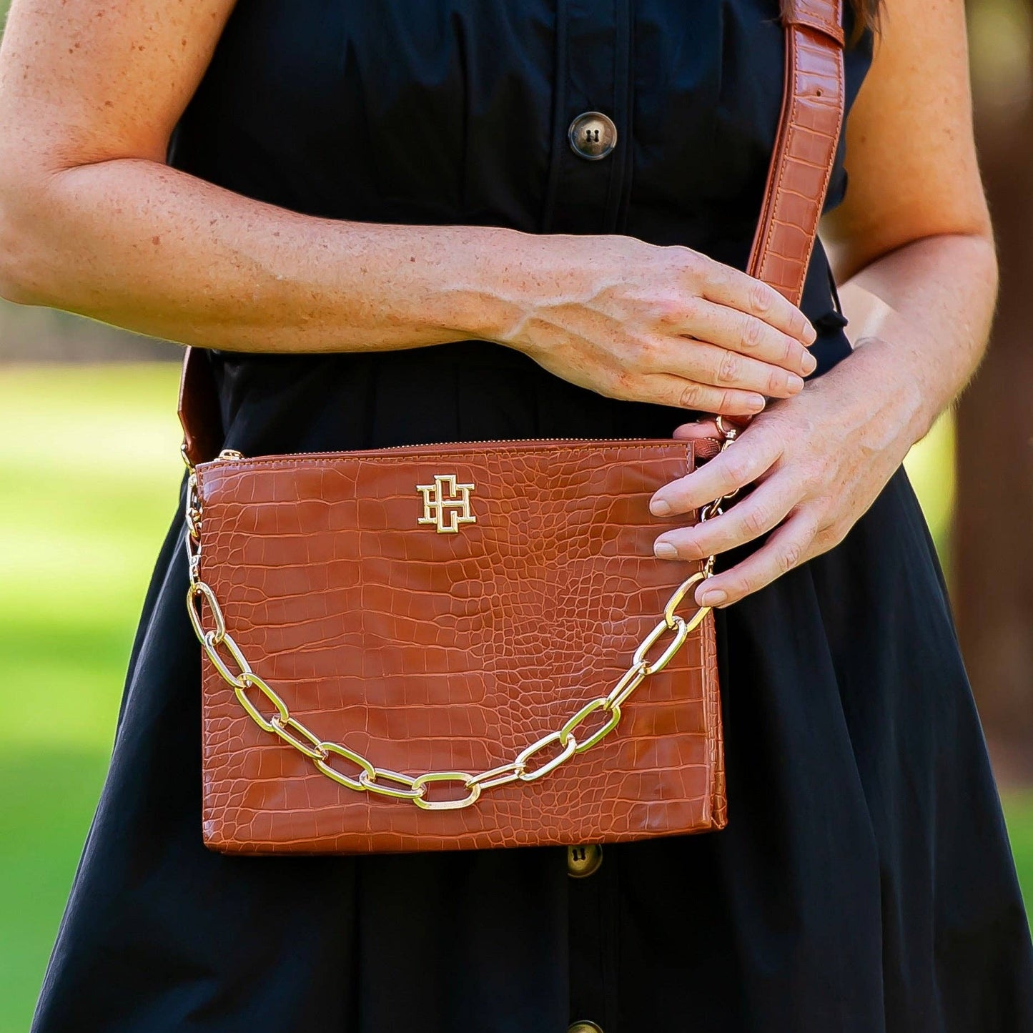 Ariana Crossbody Saddle EC