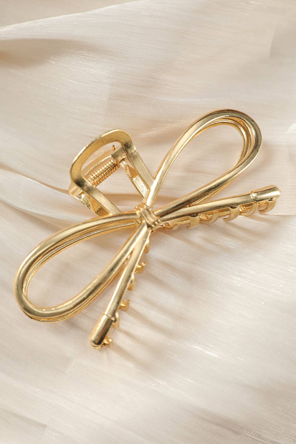 LDC Bowknot Shape Claw Clip: Gold