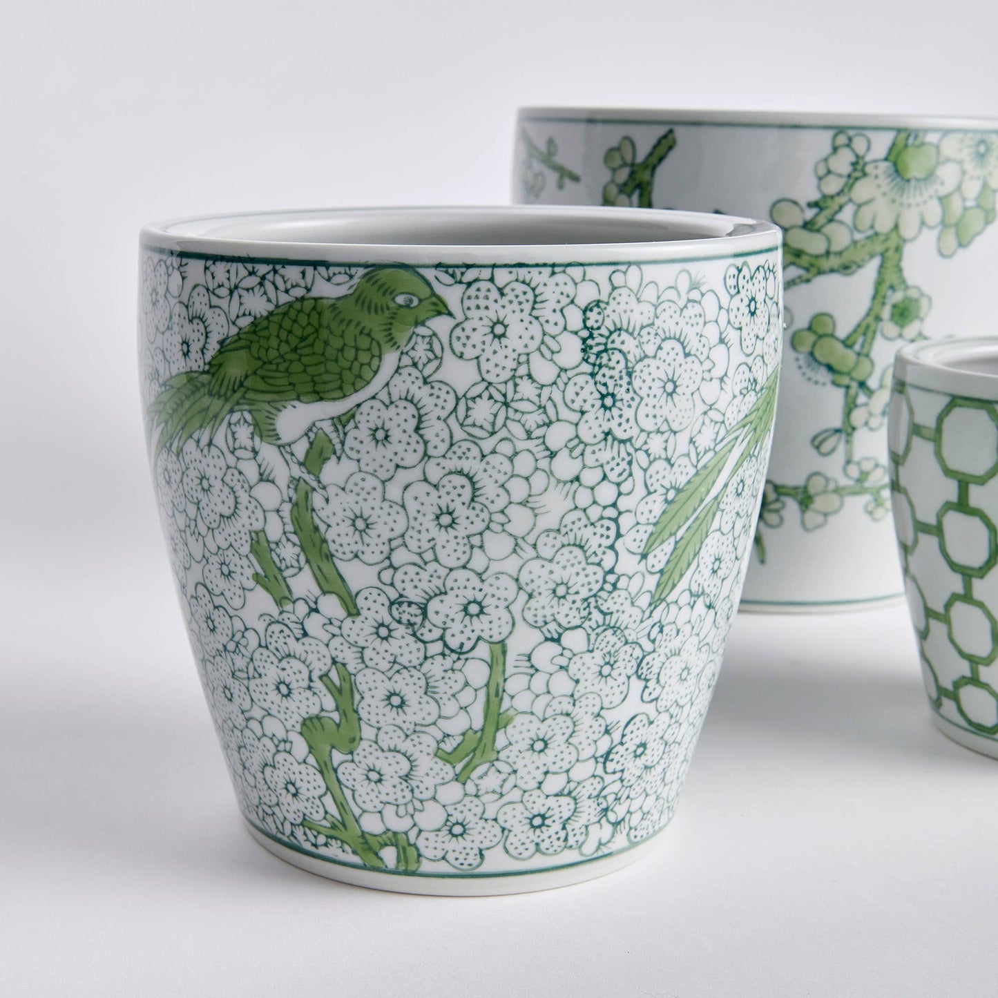Imperial Flower Pot Green/White / Ceramic