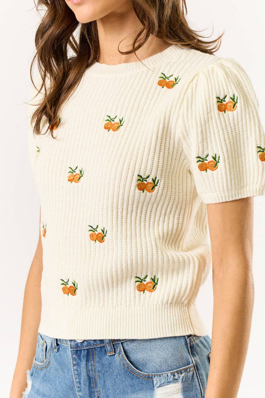 TANGERINE EMBROIDERY SHORT SLV  KNIT SWEATER TOP: IVORY