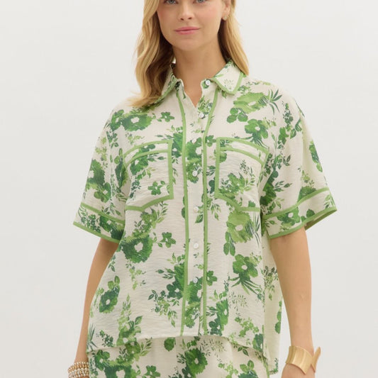 Tropical Floral Pattern Short Sleeve Top