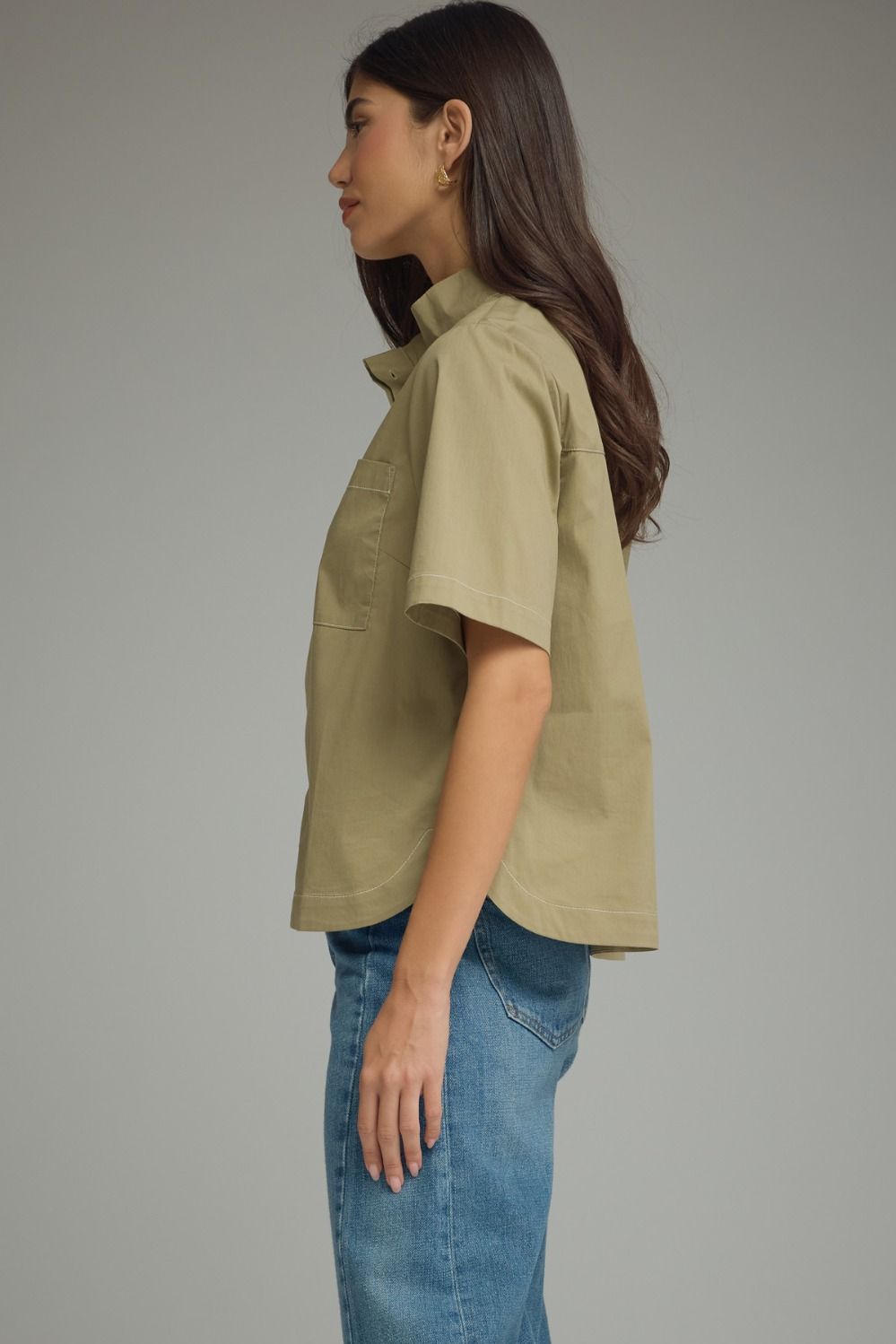 Solid Short Sleeve Stand Neck Top/Olive
