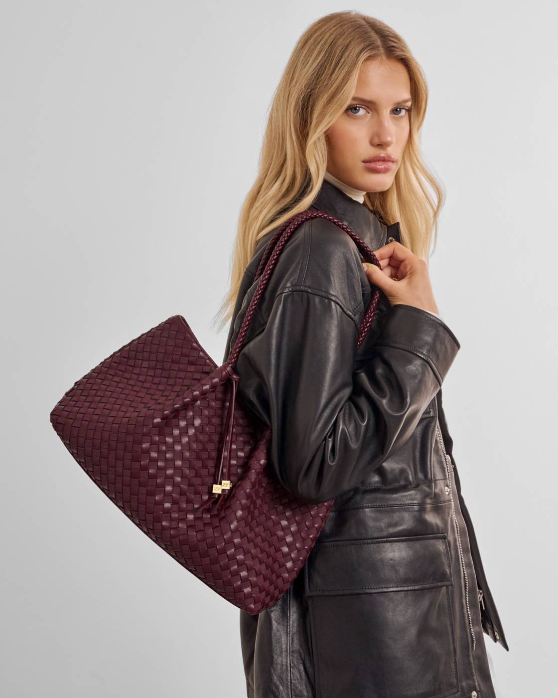 NOVA SMALL SHOULDER TOTE | Cherry Mixed
