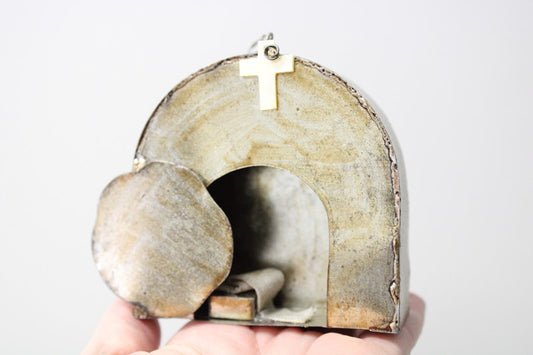 3.5x1x3" Metal Empty Tomb, Hanging or Tabletop