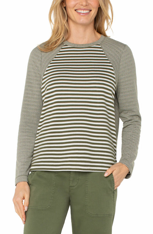 Long Sleeve Crew Neck Knit Top W/ Seaming in Forest