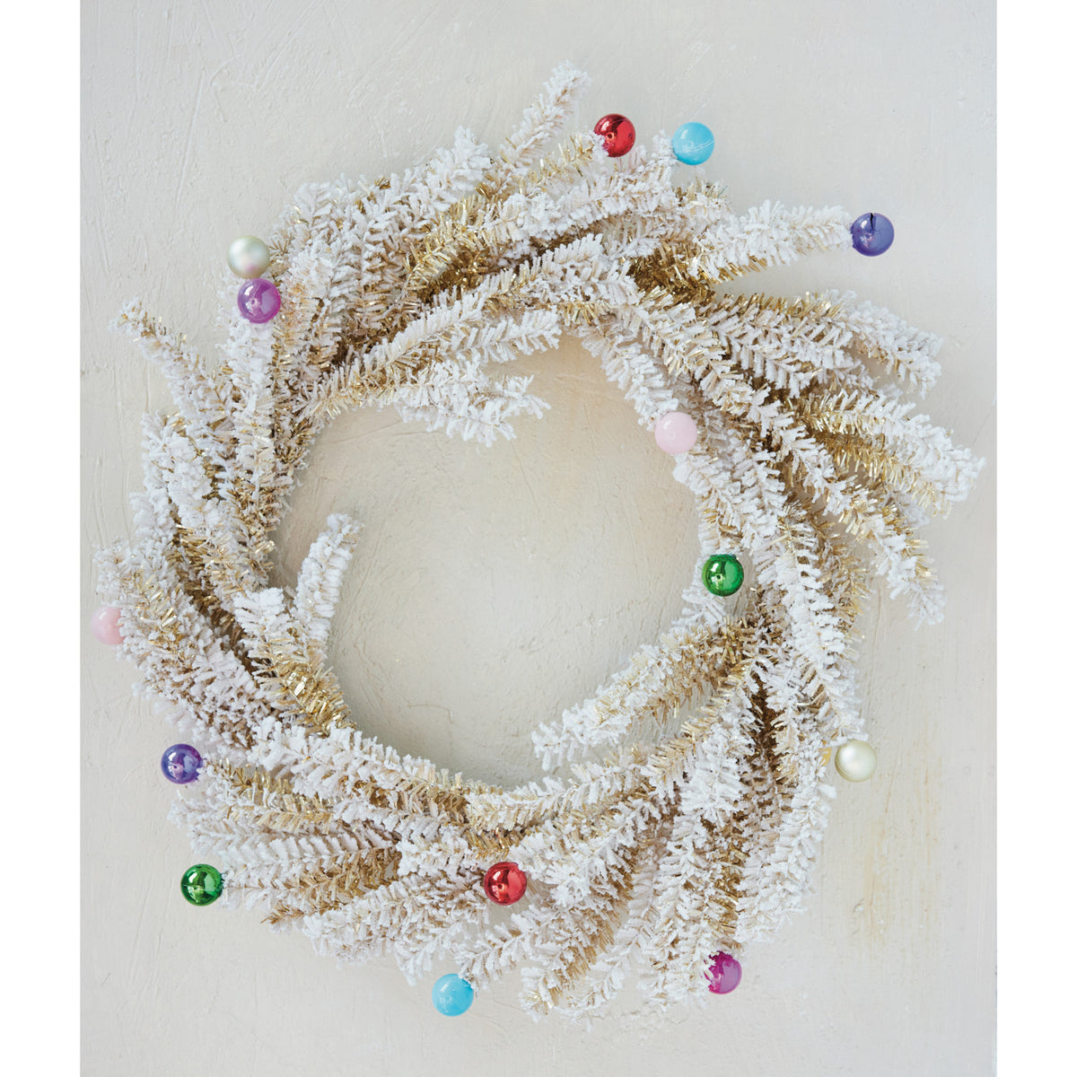 18" Round Plastic Wreath with Ball Ornaments, Snow Finish